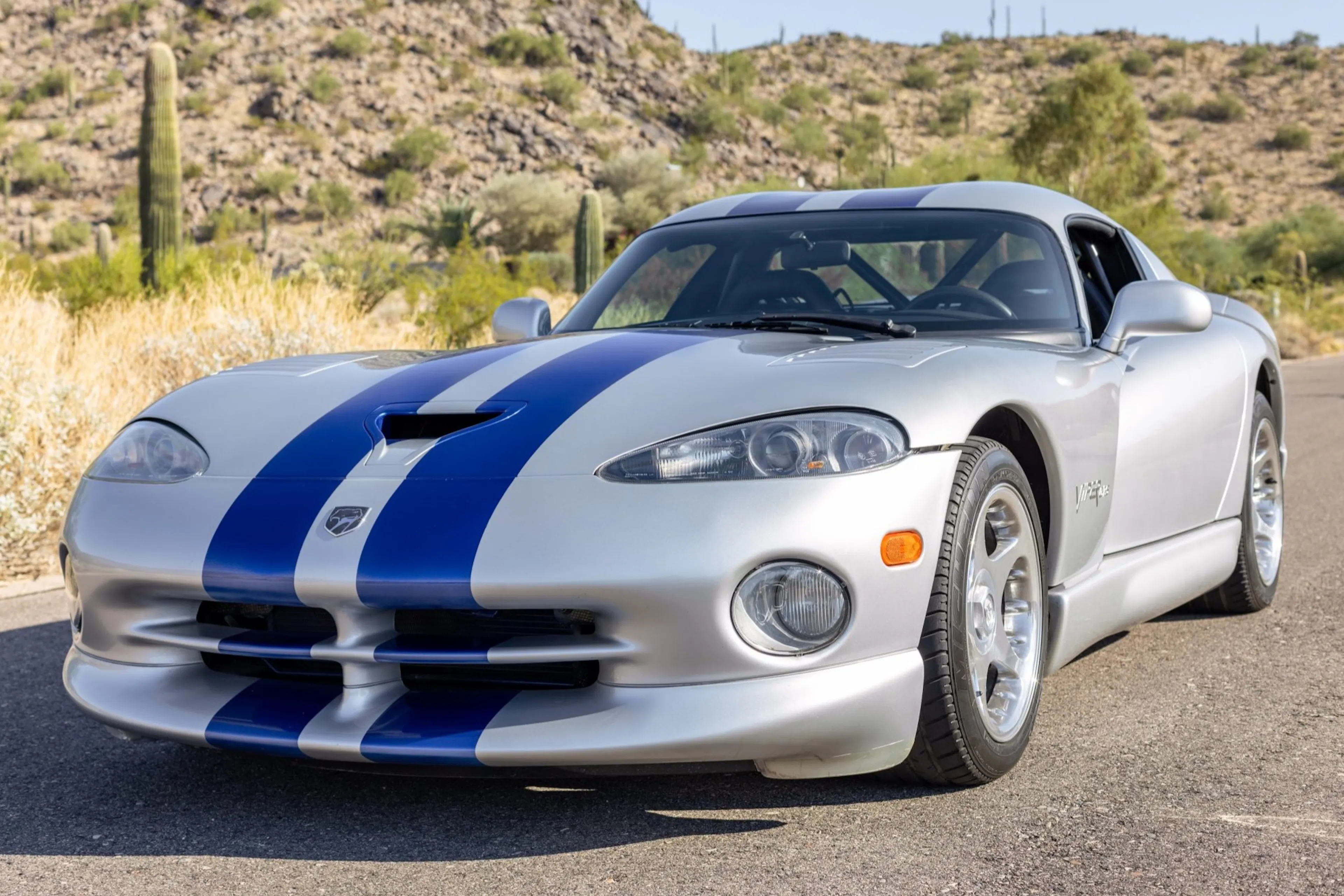 1998 Dodge Viper VIN 1B3ER69EXWV401694 | Hagerty Valuation Tools®